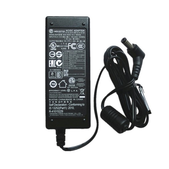 CARREGADOR PORTATIL TOSHIBA INPUT: AC 100V-240V 50/60HZ OUTPUT: 15V/5A  CONNECTOR SIZE (MM):6.3*3.0